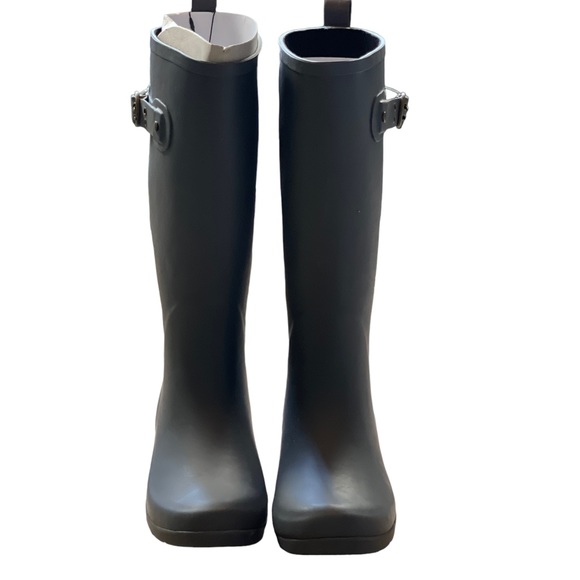 CHOOKA CITY SOLID TALL RAIN BOOT IN CHARCOAL - NIB! - Picture 4 of 7